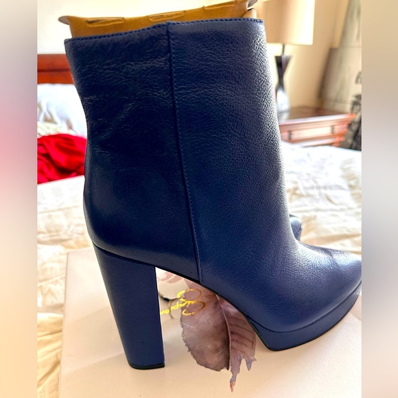 Jessica Simpson booties, deep royal blue. - Picture 3 of 6